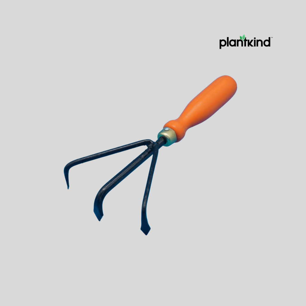 Plantkind Cultivator With PVC Handle | Gardening Tools | Pack of 1